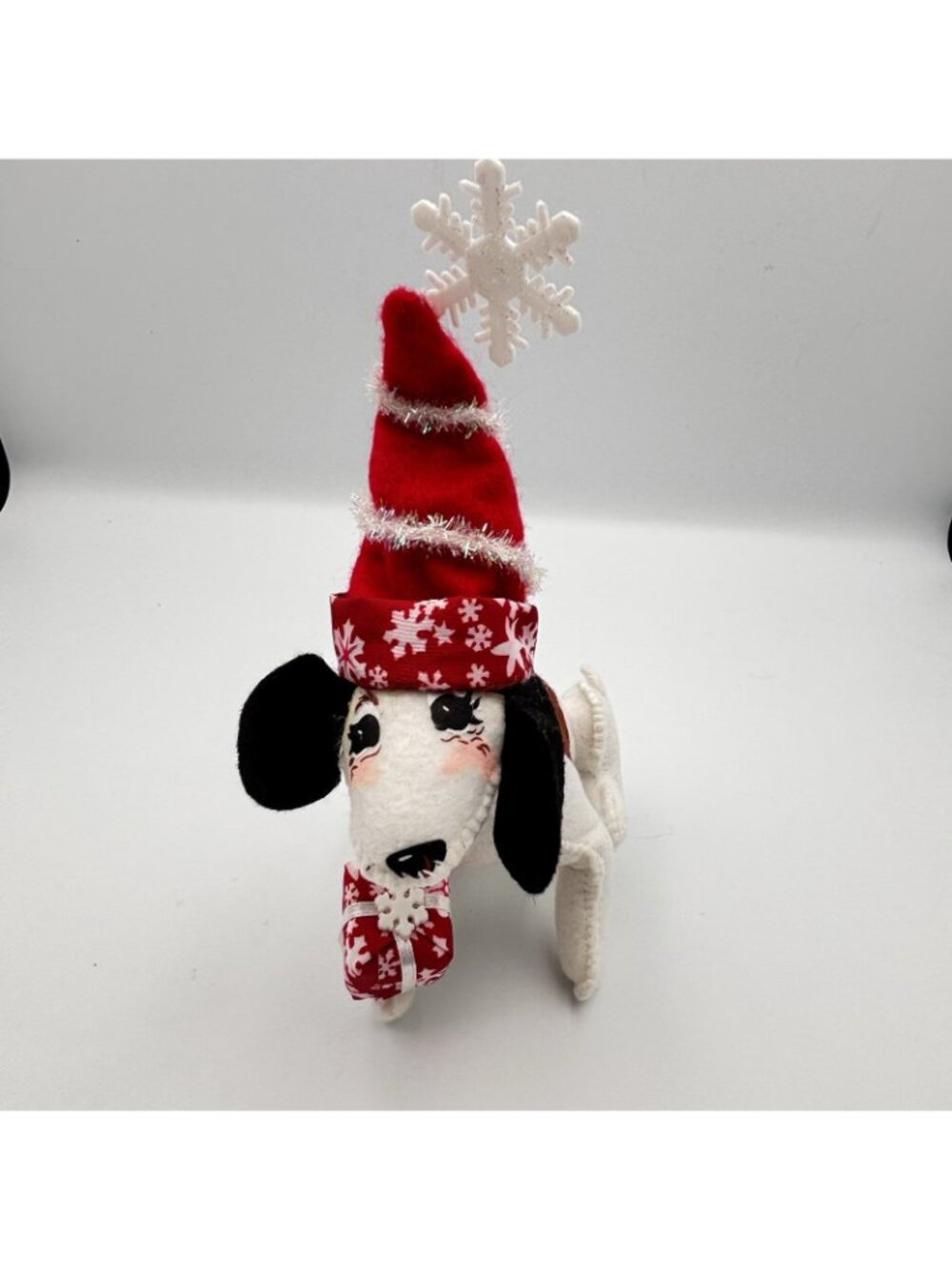2009 Annalee Dolls Christmas Hound Puppy Dog Snowflake Red Hat Gift Present 7” - Picture 5 of 16